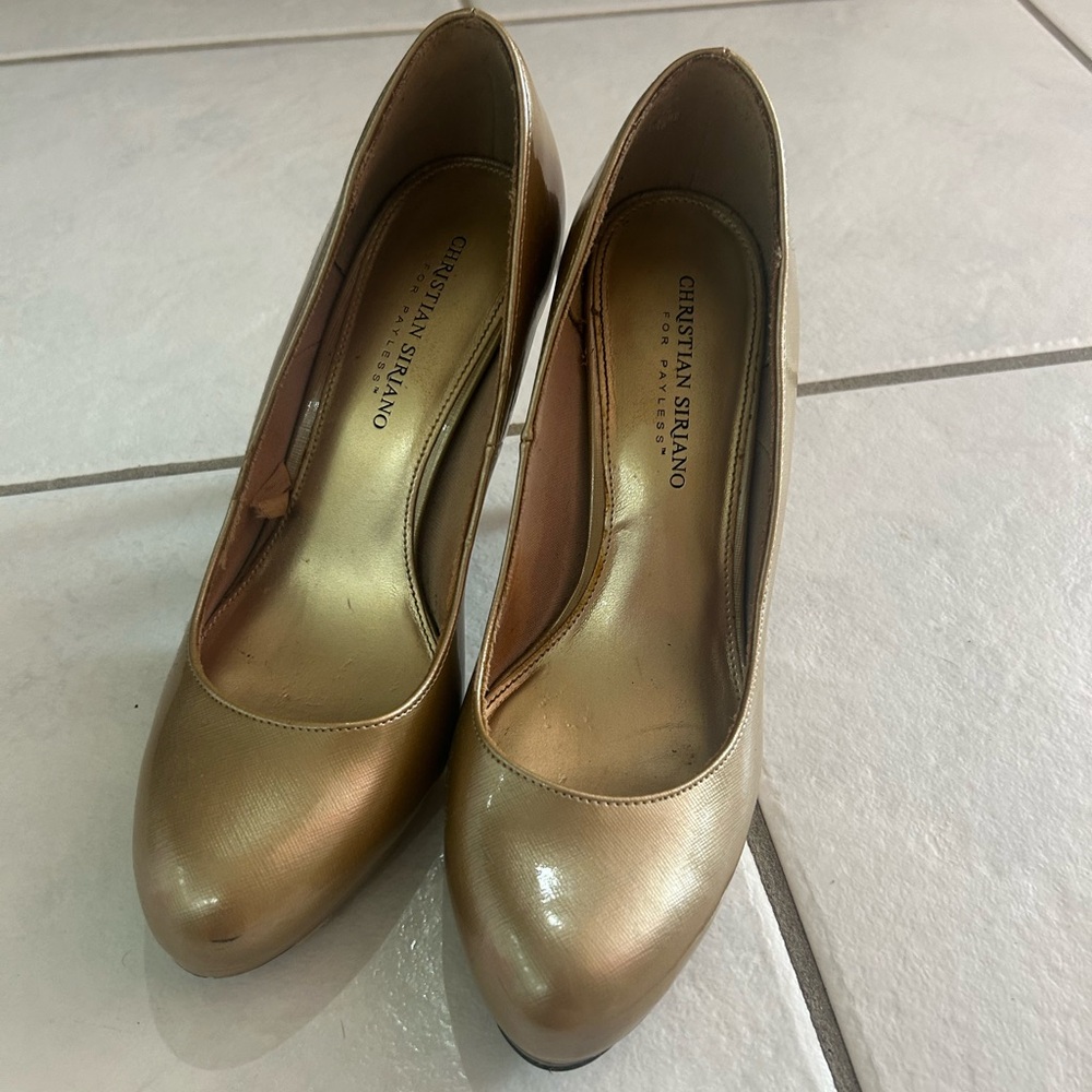 Christian Siriano Women’s pumps size 9